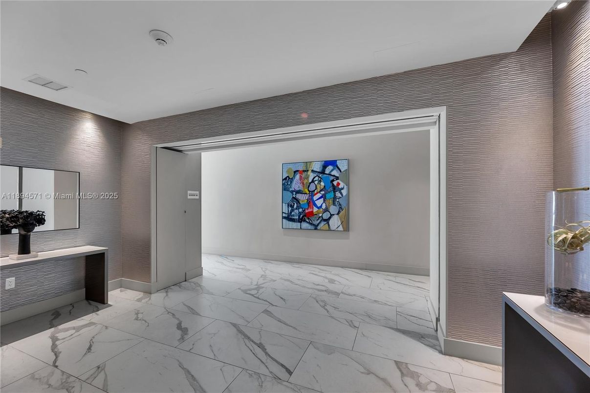 Interior, Marble, Recessed Lighting