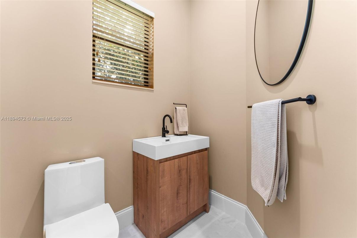Bathroom, Interior