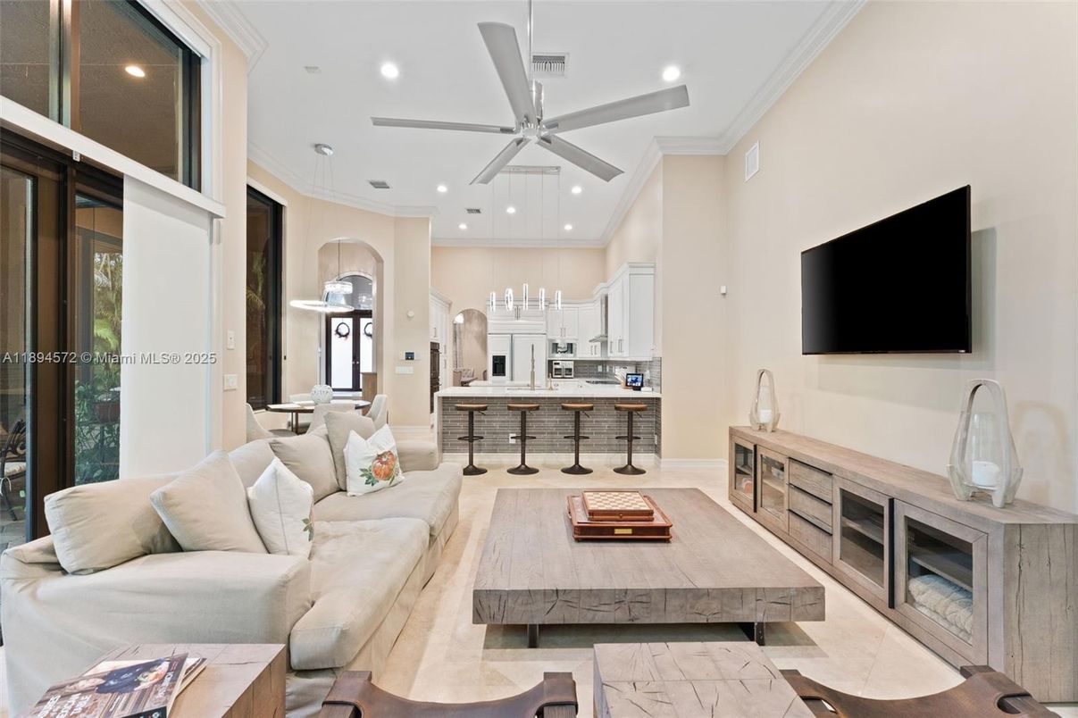 Dining room, Interior, Kitchen, Living room, Pendant Lights, Recessed Lighting