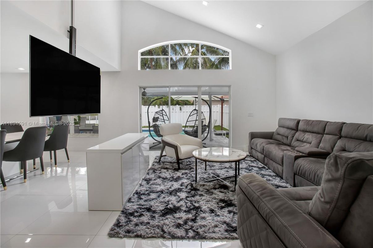 Interior, Living room, Recessed Lighting
