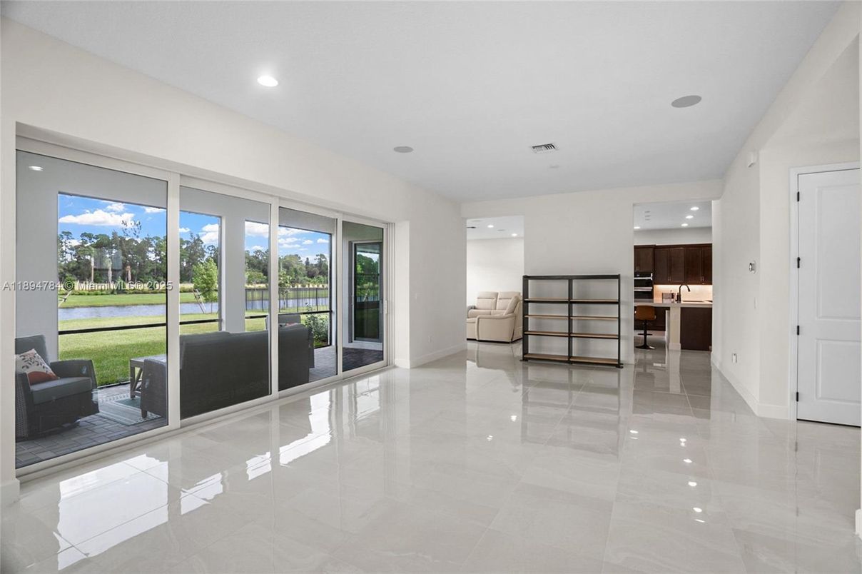 Interior, Recessed Lighting