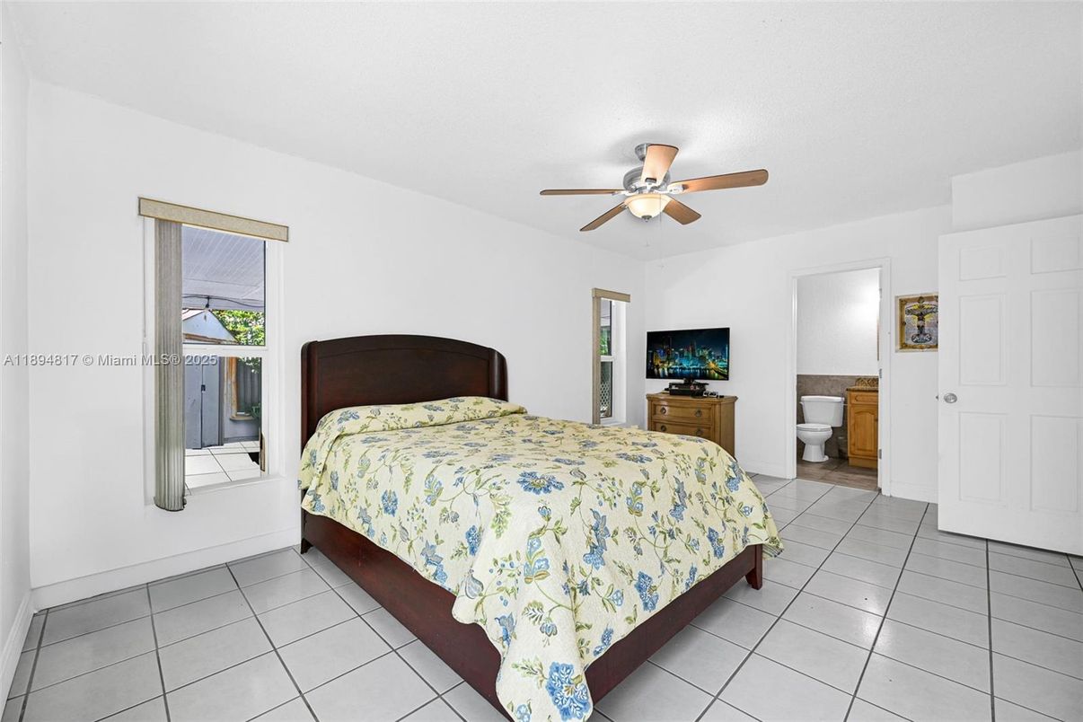 Bathroom, Bedroom, Interior