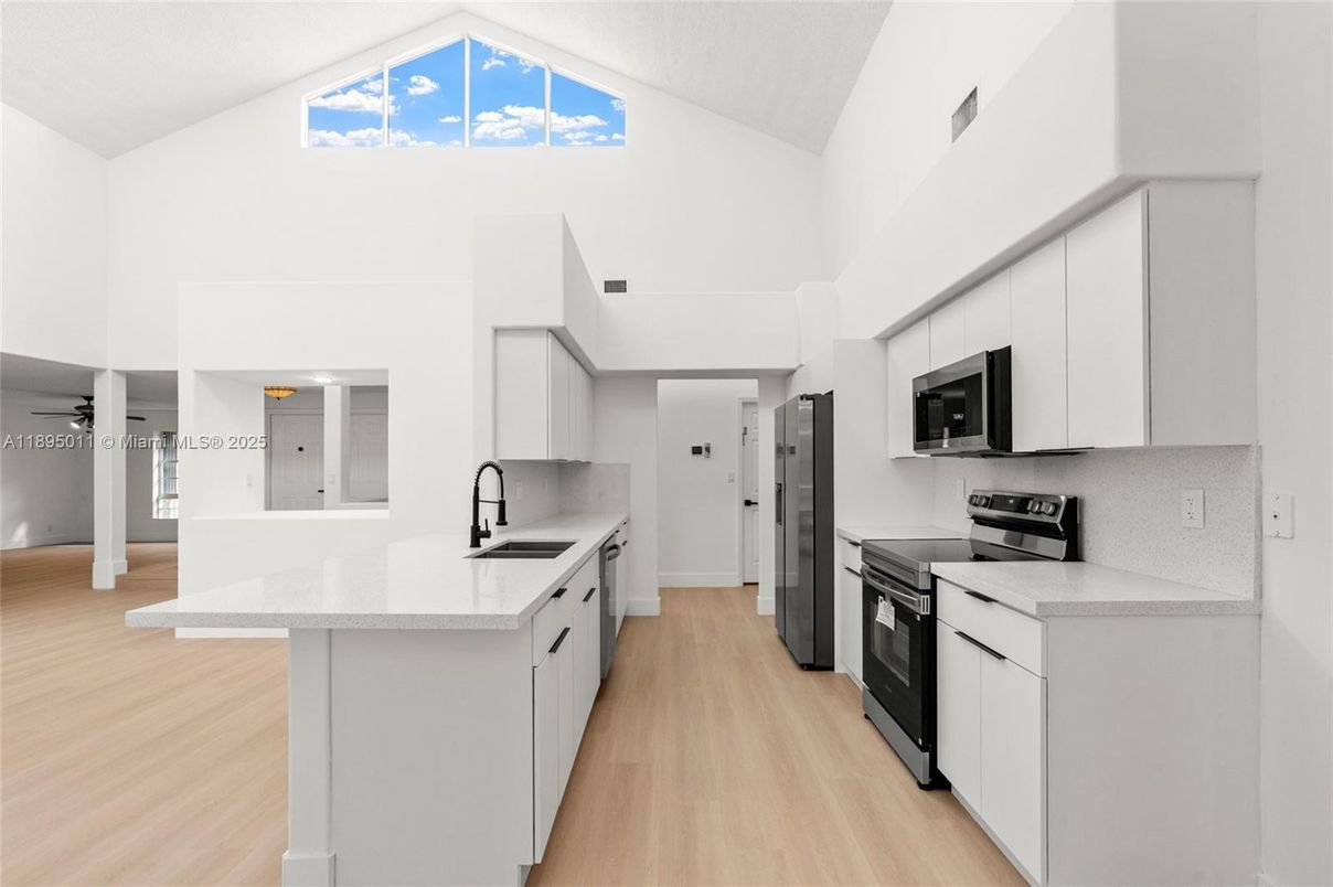 Interior, Kitchen, Stainless Steel Appliances, Wood Texture Flooring