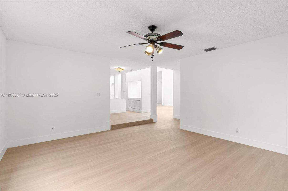 Empty room, Interior, Wood Texture Flooring