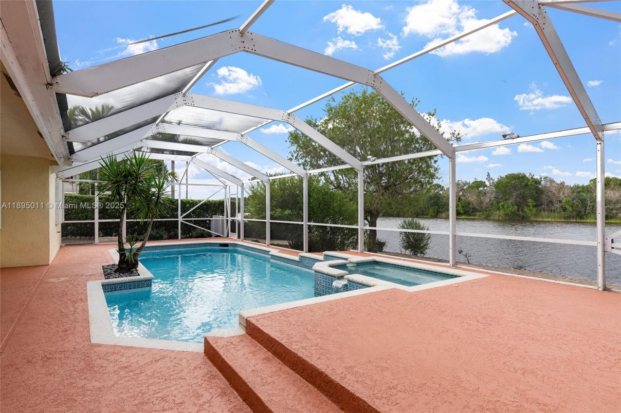 Glass Ceilings, Interior, Pool, Sun Room, Water