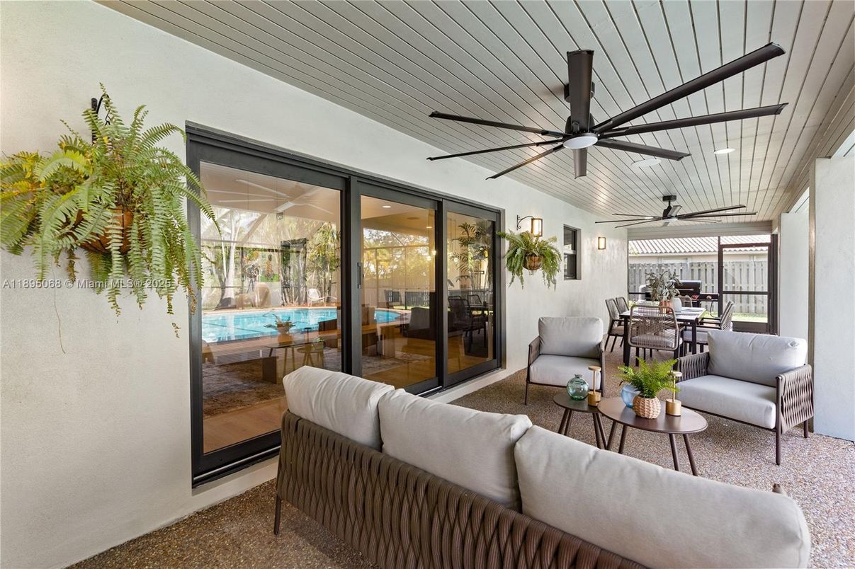 Dining room, Interior, Living room