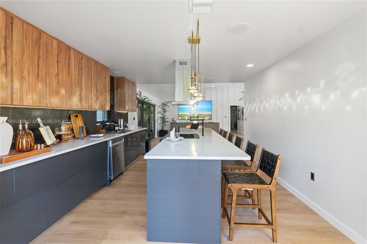 Interior, Kitchen, Pendant Lights, Recessed Lighting, Wood Texture Flooring
