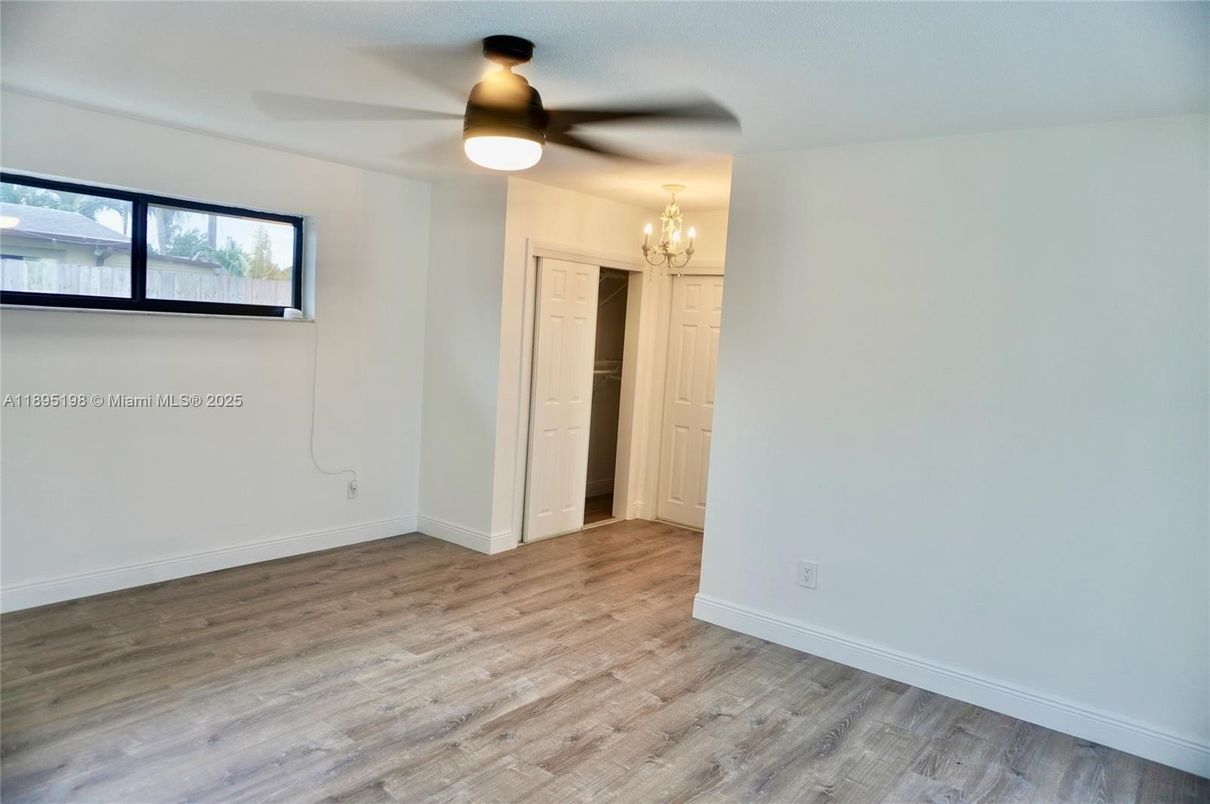 Chandelier, Empty room, Interior, Wood Texture Flooring