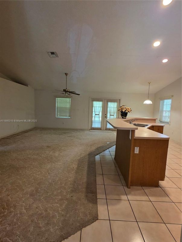Empty room, Interior, Kitchen, Pendant Lights, Recessed Lighting