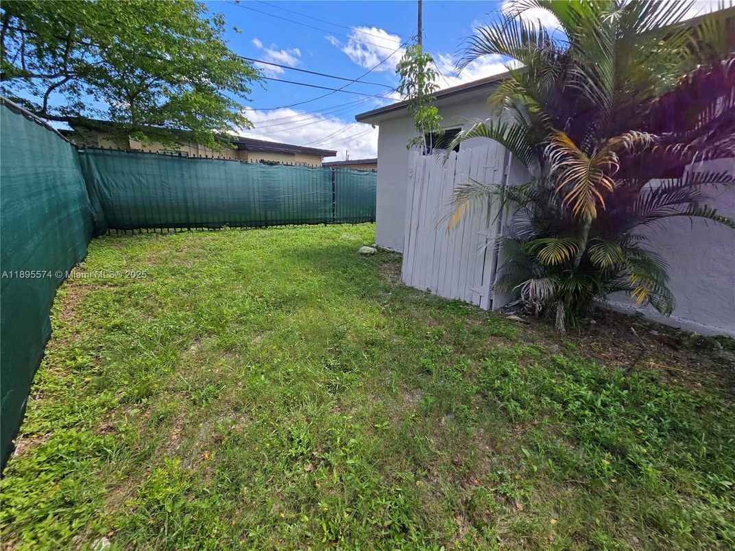 Backyard, Exterior