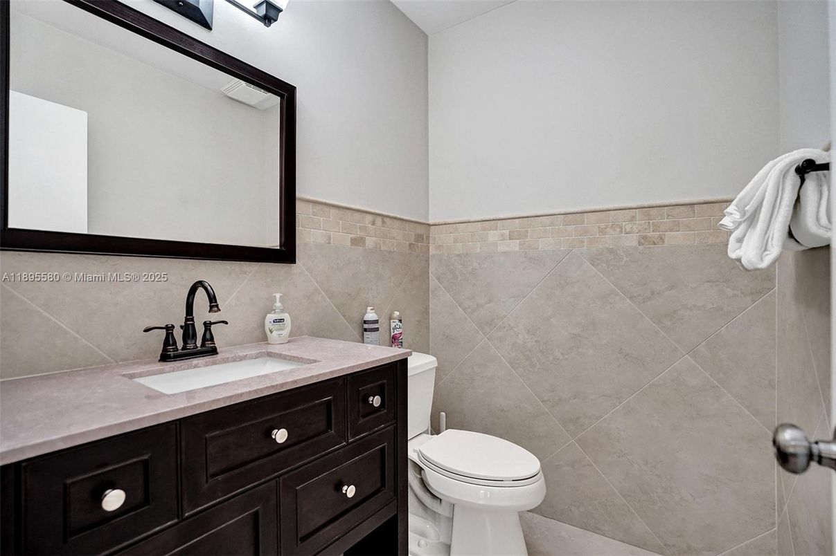Bathroom, Interior