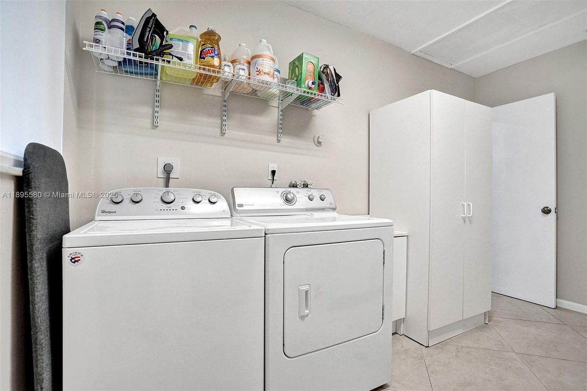Interior, Utility Closets, Washer