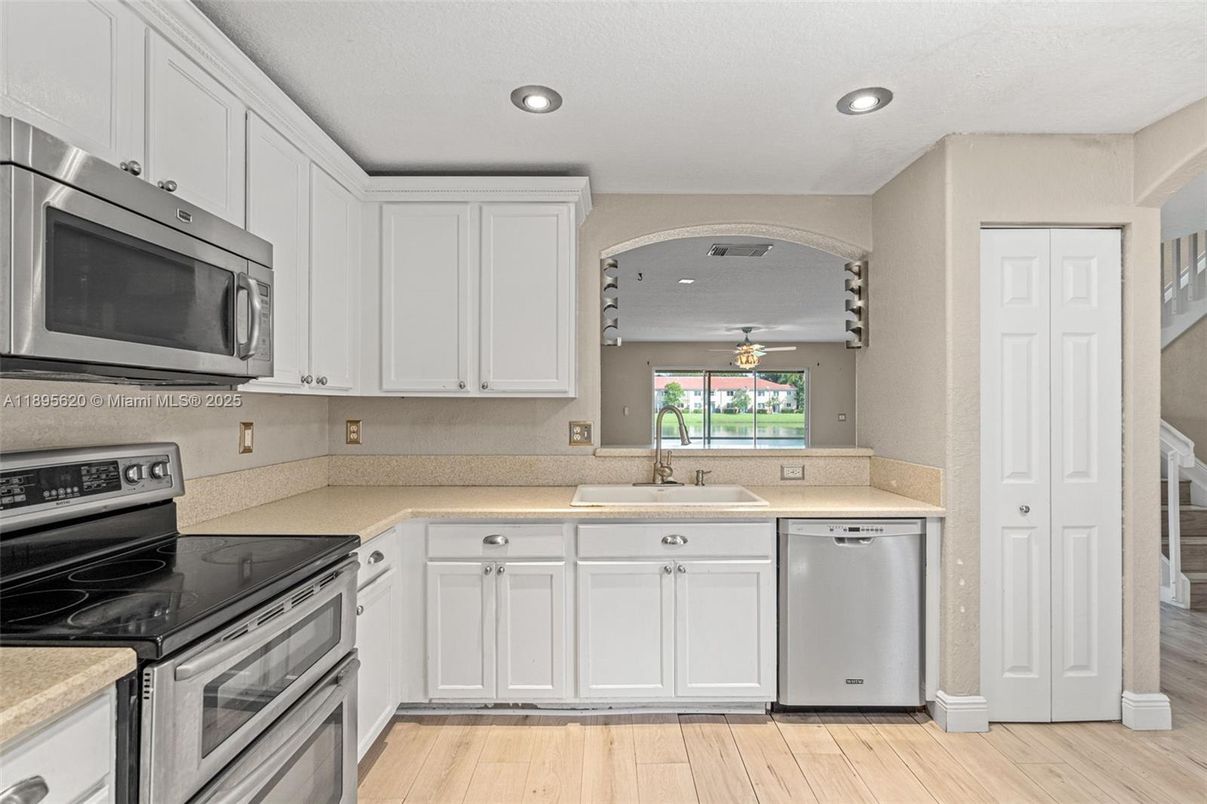 Interior, Kitchen, Recessed Lighting, Wood Texture Flooring