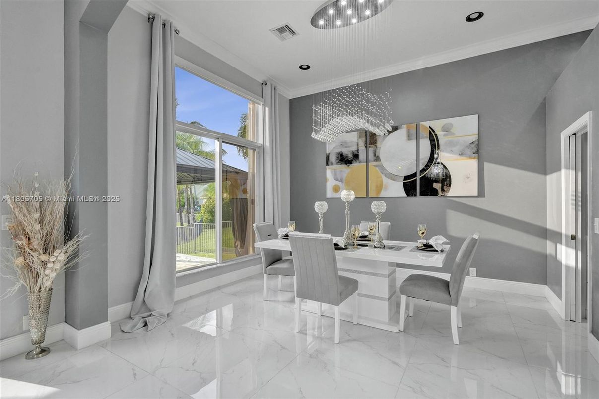 Dining room, Interior, Marble, Pendant Lights, Recessed Lighting