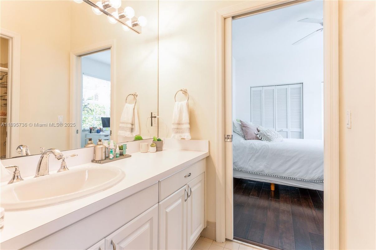 Bathroom, Bedroom, Dual Sink Vanities, Interior, Wood Texture Flooring