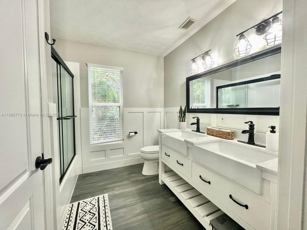 Bathroom, Dual Sink Vanities, Interior, Wood Texture Flooring