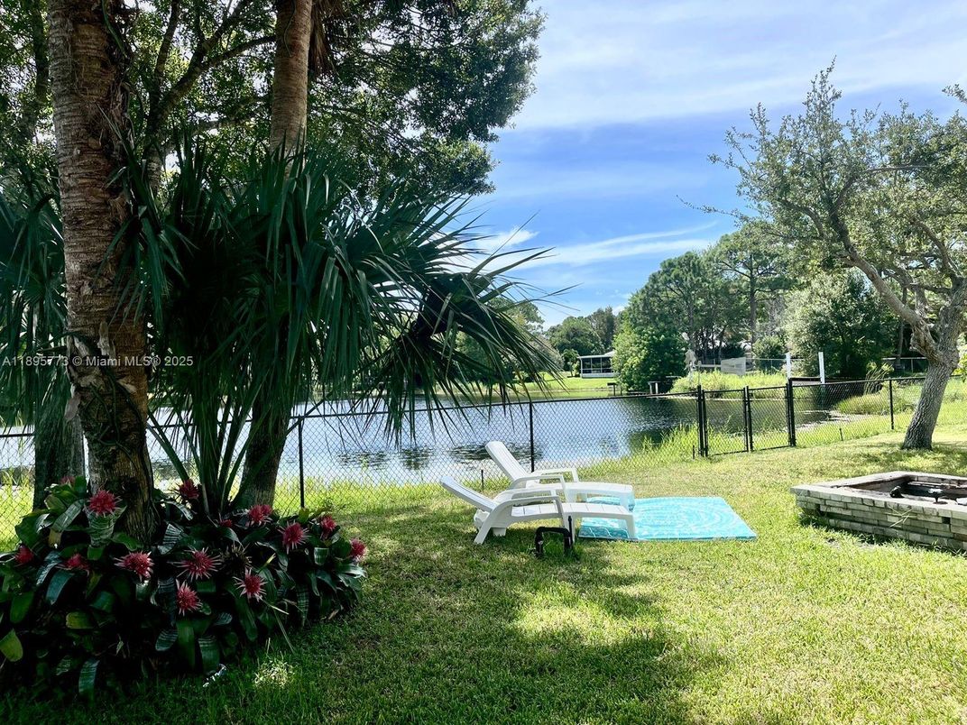 Backyard, Exterior, Water