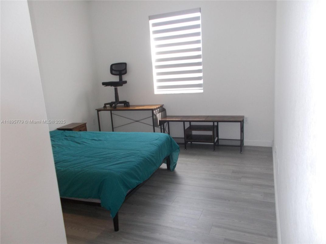 Bedroom, Home Office, Interior, Wood Texture Flooring
