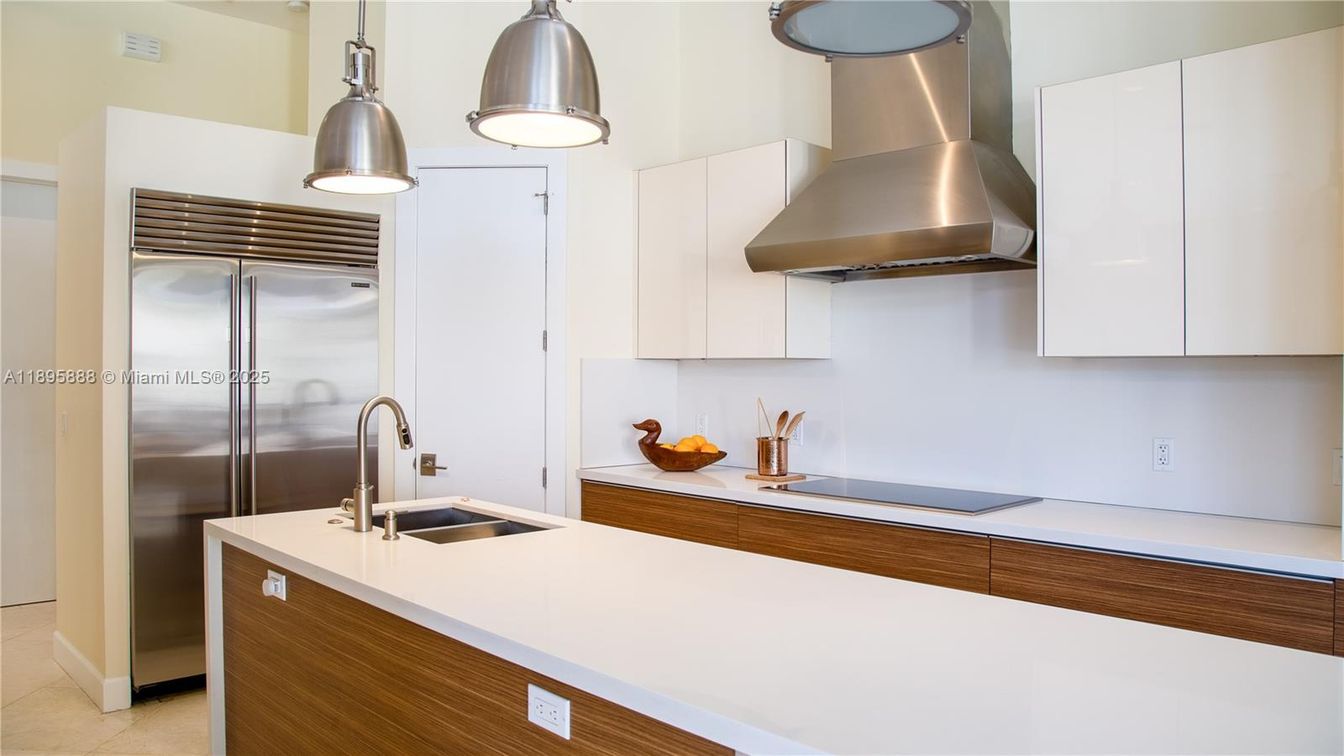Interior, Kitchen, Stainless Steel Appliances