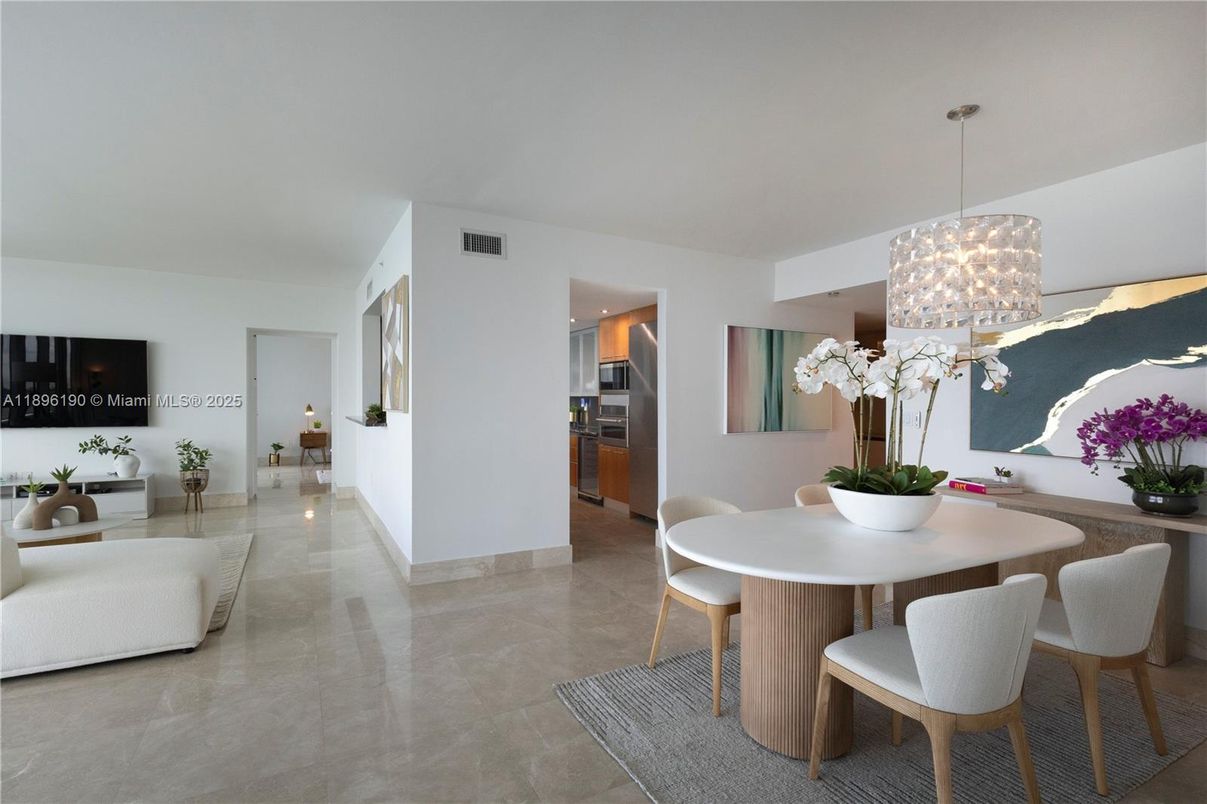 Dining room, Interior, Pendant Lights