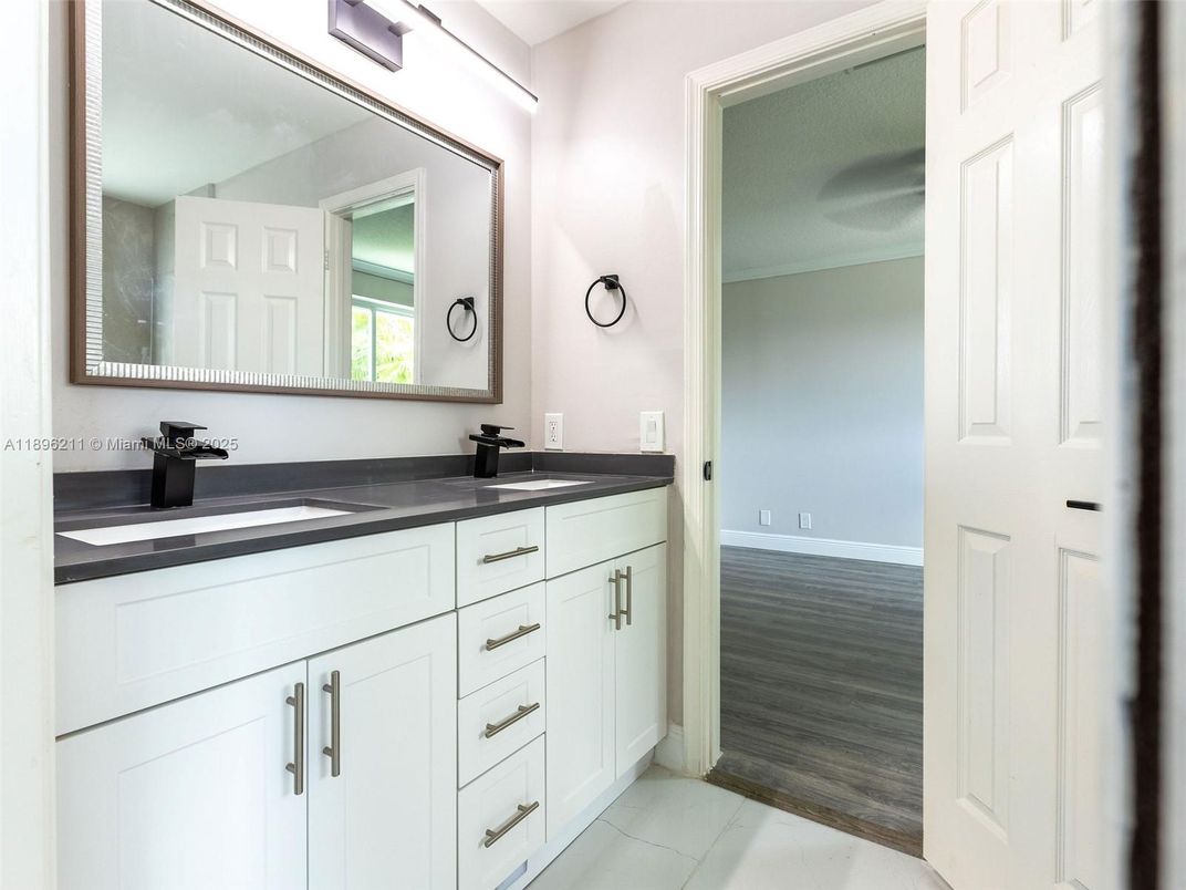 Bathroom, Dual Sink Vanities, Interior, Wood Texture Flooring