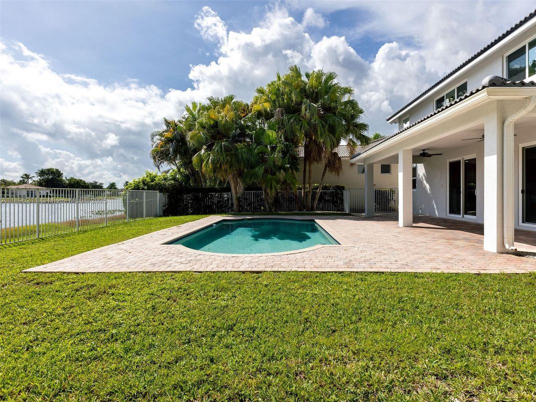 Backyard, Exterior, Pool