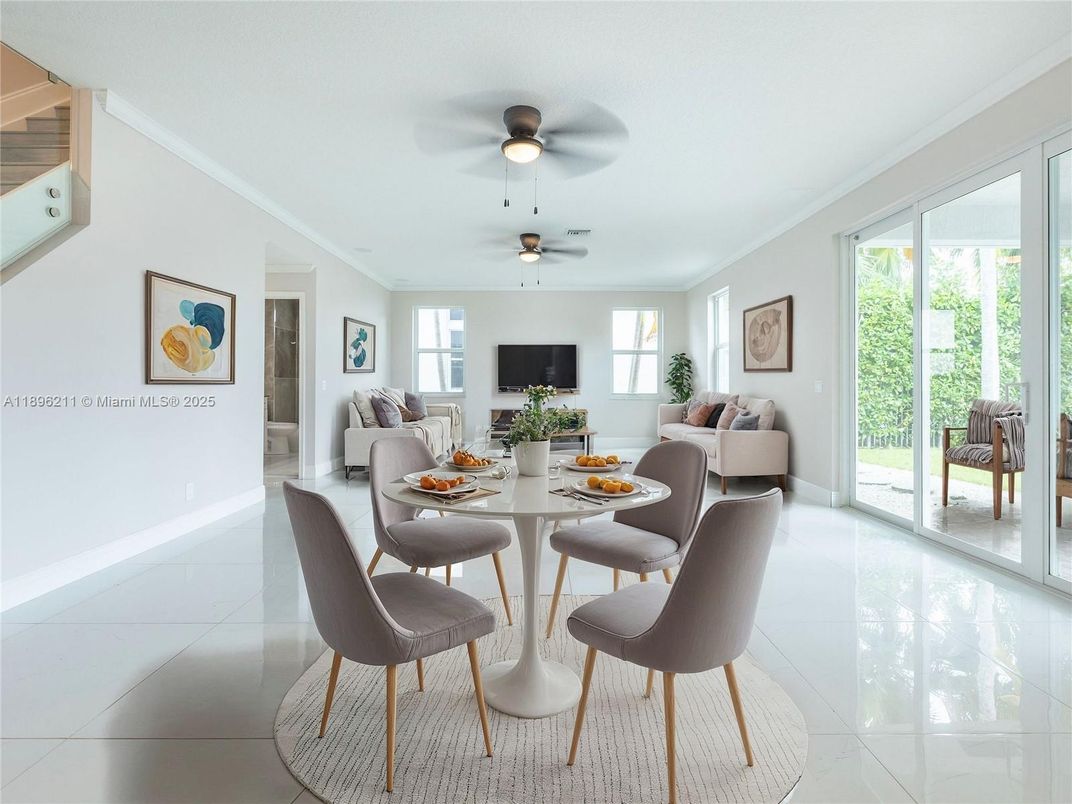 Dining room, Interior, Living room