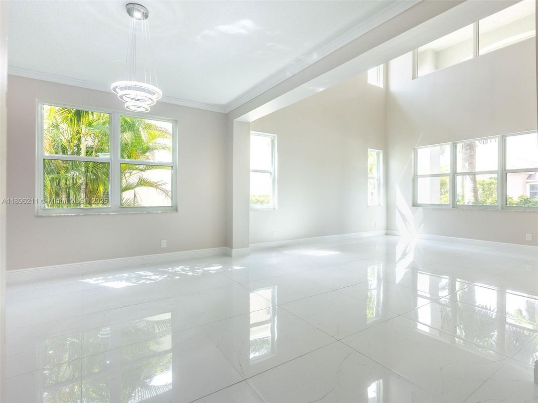 Empty room, Interior, Marble, Pendant Lights
