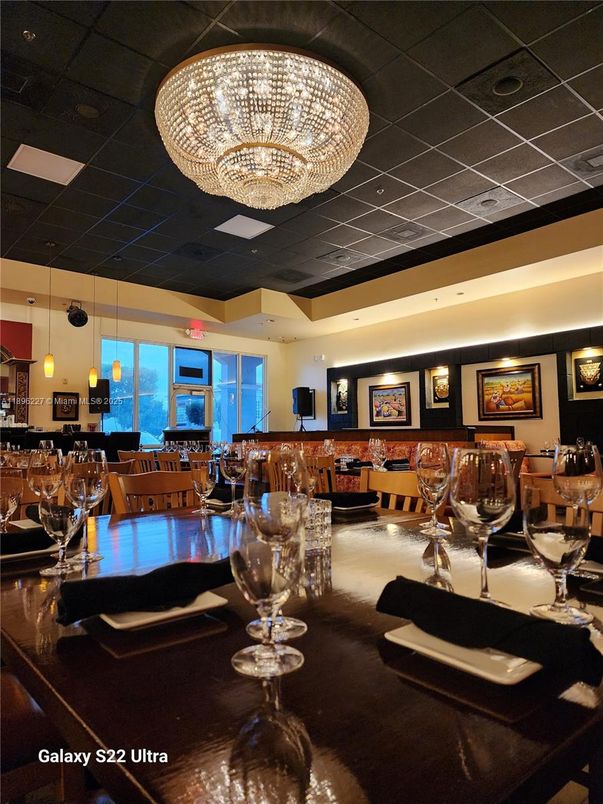 Chandelier, Dining room, Interior, Pendant Lights, Recessed Lighting