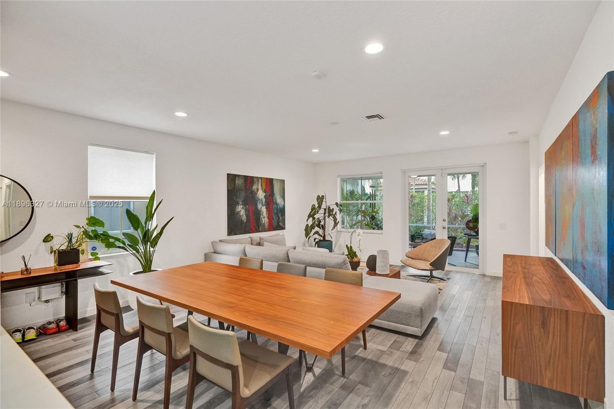 Dining room, Interior, Living room, Recessed Lighting, Wood Texture Flooring