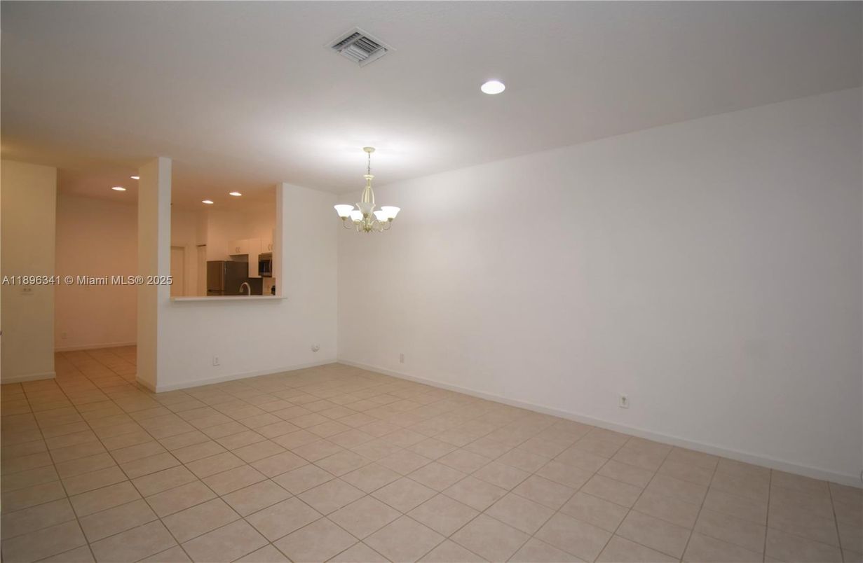 Chandelier, Empty room, Interior, Recessed Lighting