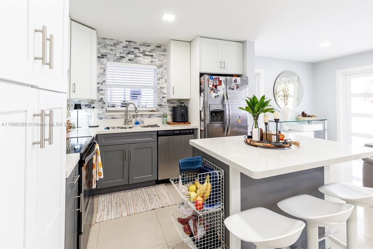 Interior, Kitchen, Recessed Lighting
