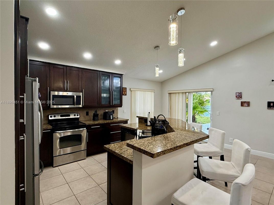 Interior, Kitchen, Pendant Lights, Recessed Lighting, Stainless Steel Appliances