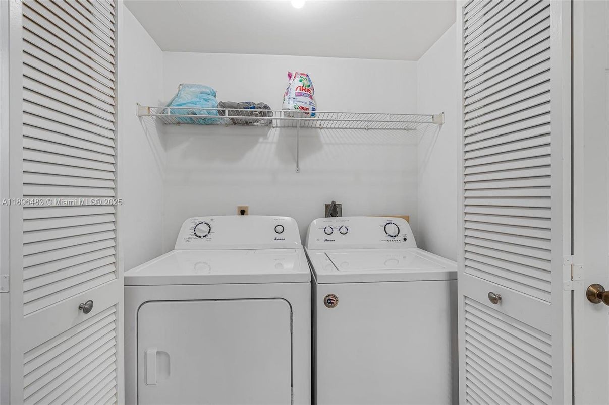 Interior, Utility Closets, Washer