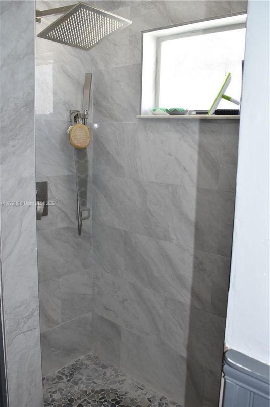 Bathroom, Interior, Marble Walls