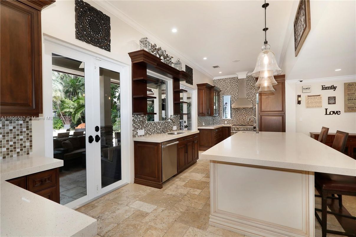 Interior, Kitchen, Pendant Lights, Recessed Lighting