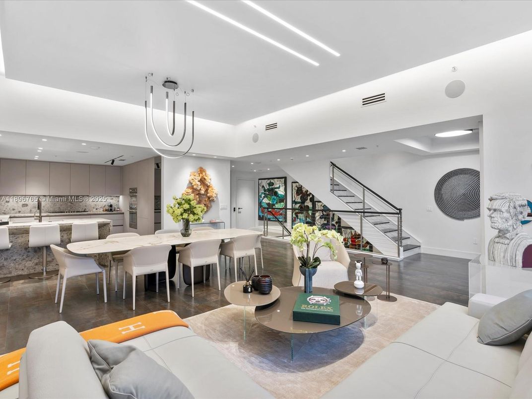 Dining room, Interior, Kitchen, Living room, Pendant Lights, Recessed Lighting, Wood Texture Flooring