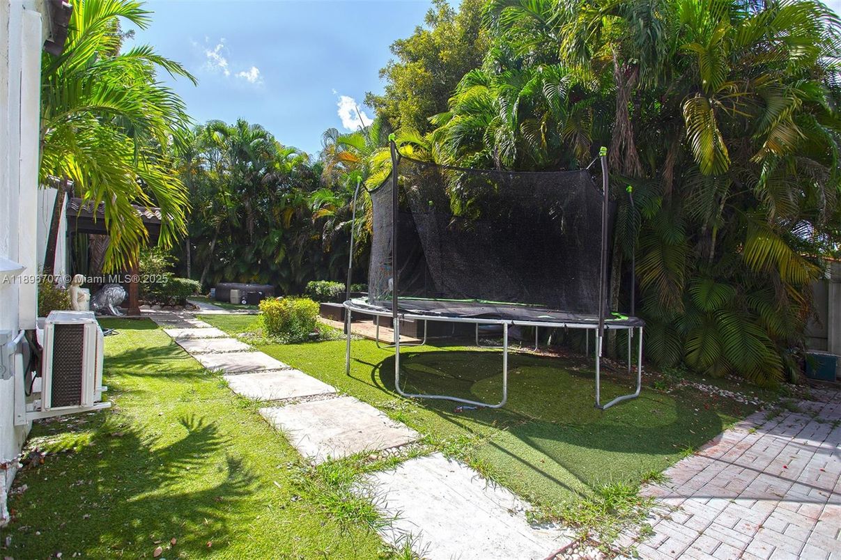 Backyard, Exterior, Playground