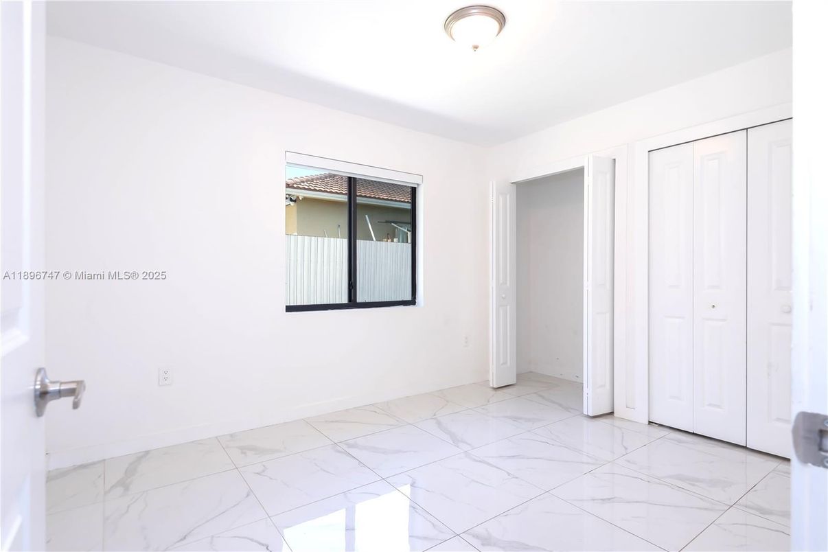 Empty room, Interior, Marble