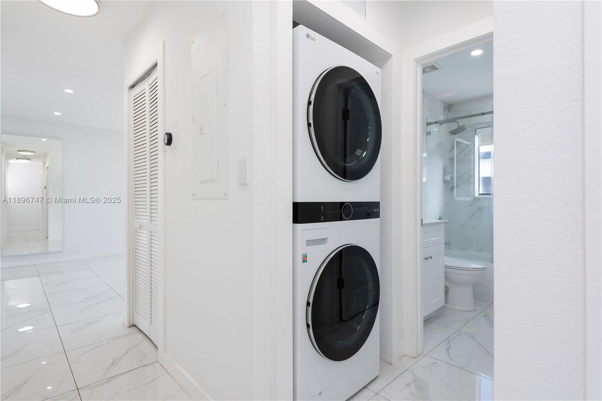 Bathroom, Interior, Marble, Recessed Lighting, Utility Closets, Washer