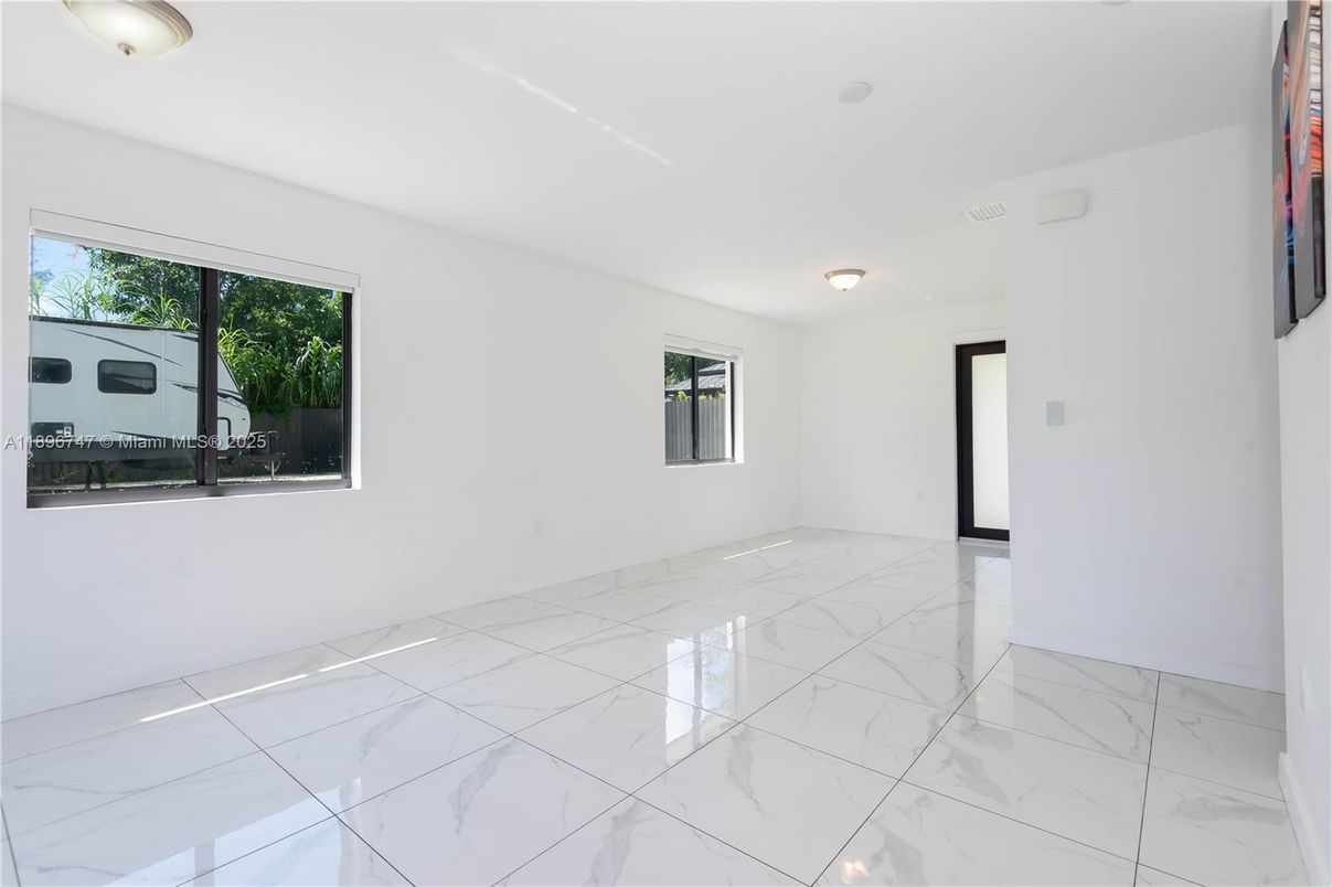 Empty room, Interior, Marble