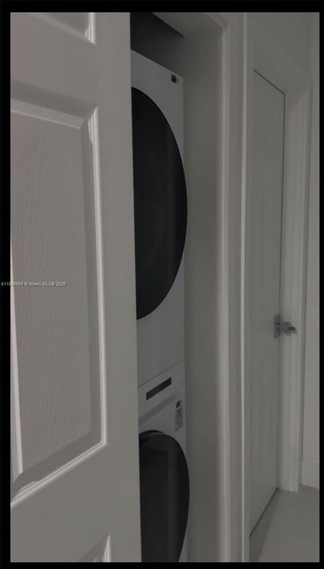 Interior, Utility Closets, Washer