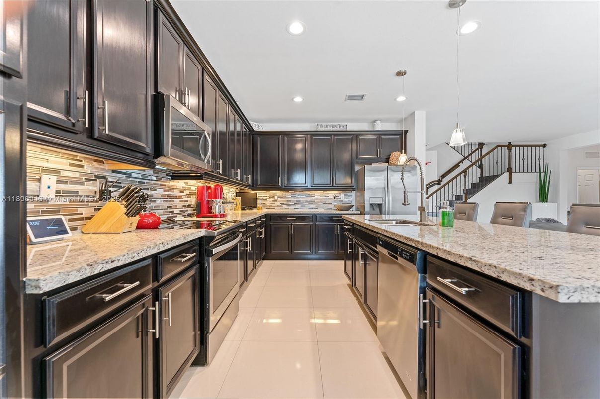 Interior, Kitchen, Pendant Lights, Recessed Lighting, Stainless Steel Appliances