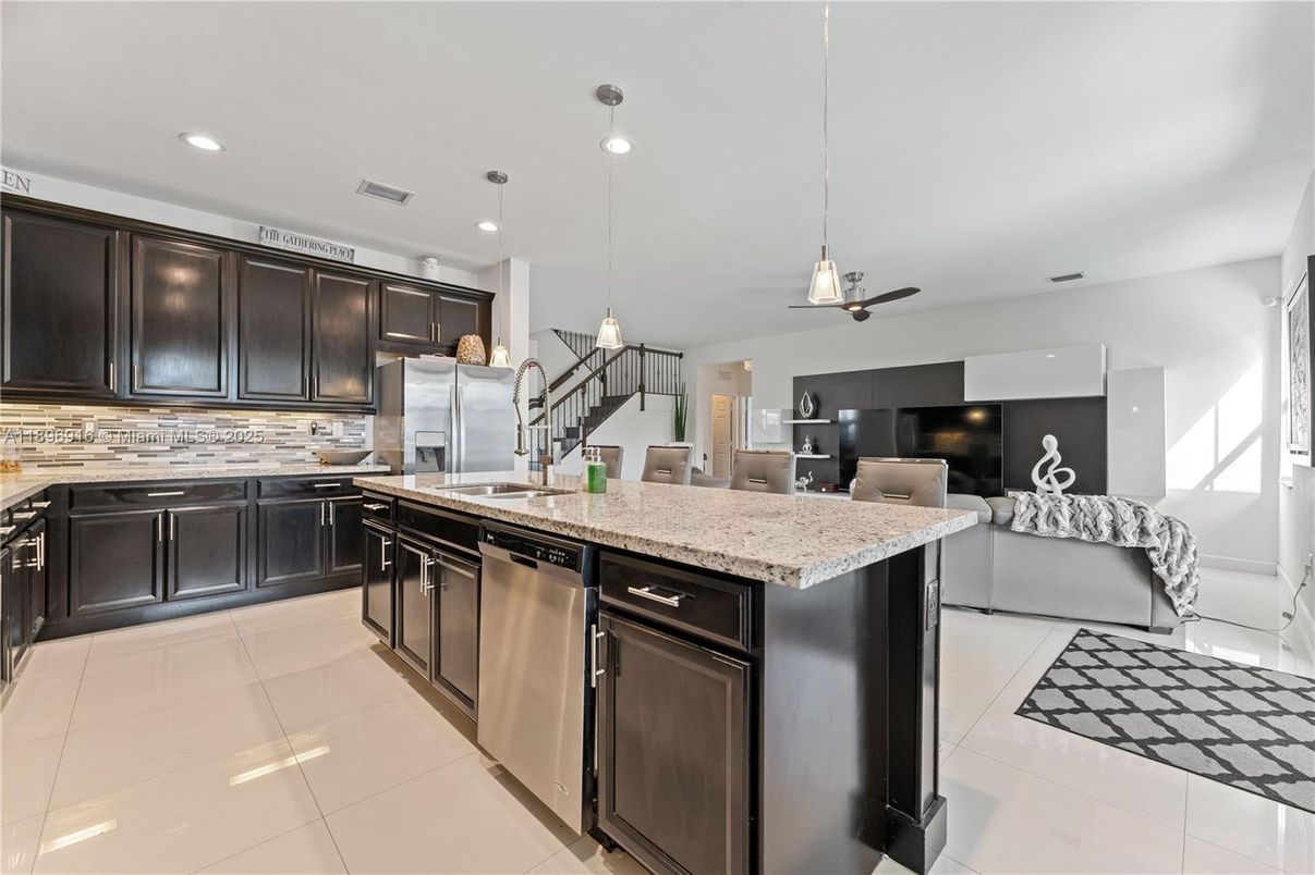 Interior, Kitchen, Pendant Lights, Recessed Lighting, Stainless Steel Appliances