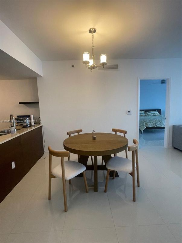 Chandelier, Dining room, Interior, Pendant Lights