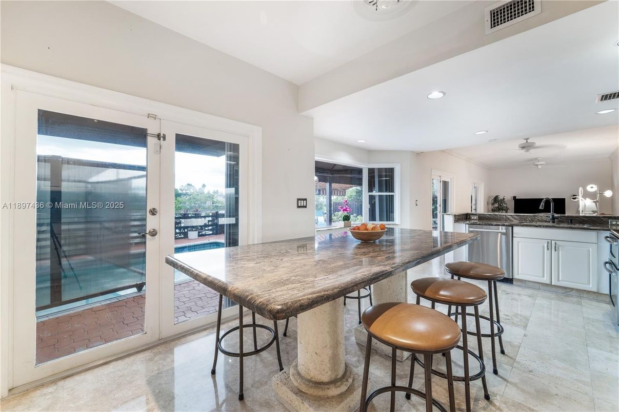 Interior, Kitchen, Recessed Lighting