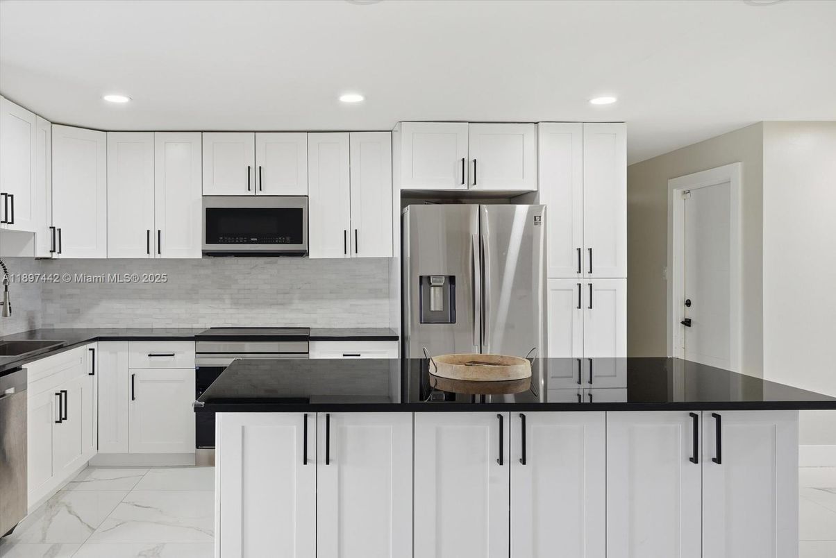 Interior, Kitchen, Marble, Recessed Lighting, Stainless Steel Appliances