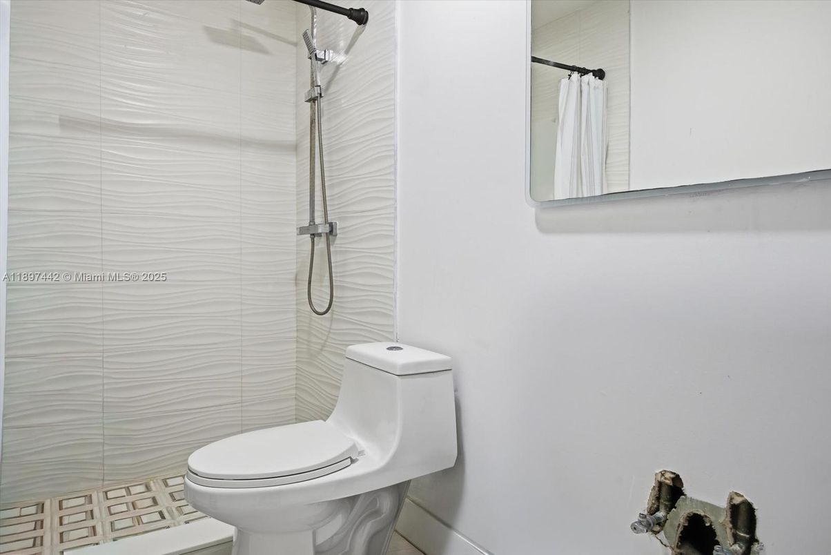 Bathroom, Glass Shower, Interior