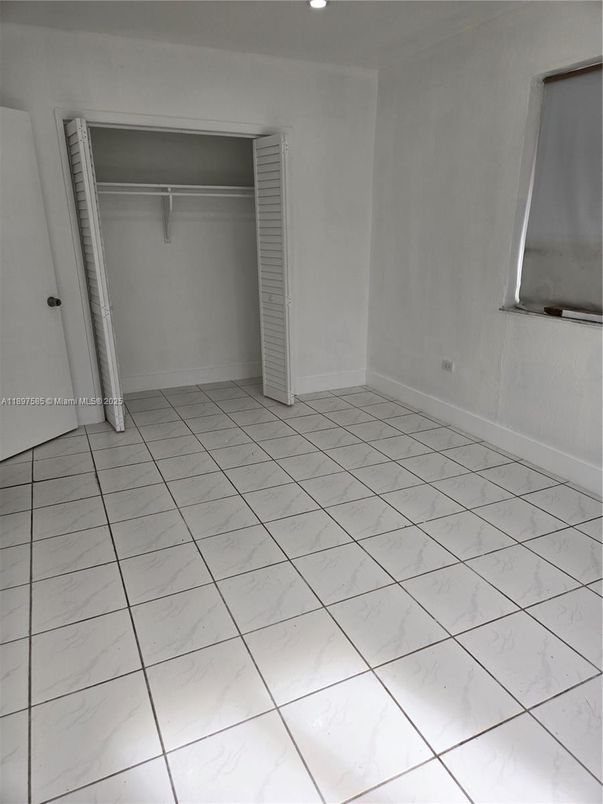 Interior, Marble, Recessed Lighting