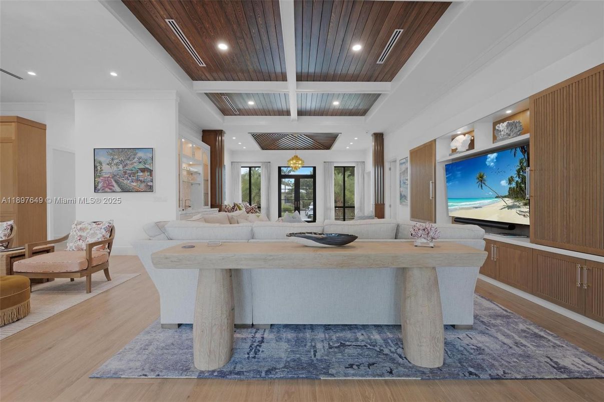 Interior, Living room, Recessed Lighting, Wooden Ceilings, Wood Texture Flooring